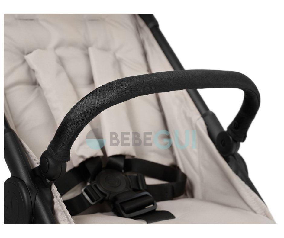 Elodie Details - MONDO -Turquesa Nouveau + Barrinha - Bebegui - Cadeiras Auto e Carrinhos