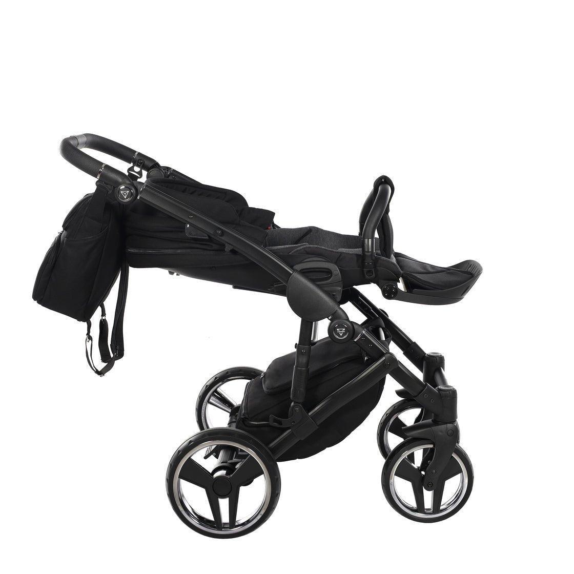 Junama - Diamond - Black - Bebegui - Cadeiras Auto e Carrinhos