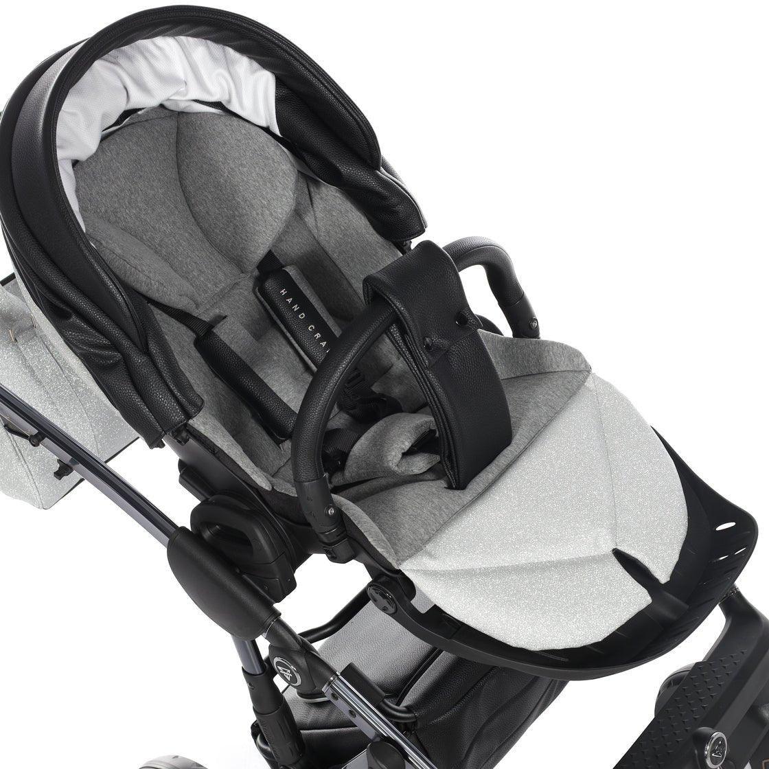 Junama - Hand Craft Glitter - Black/Silver - Bebegui - Cadeiras Auto e Carrinhos