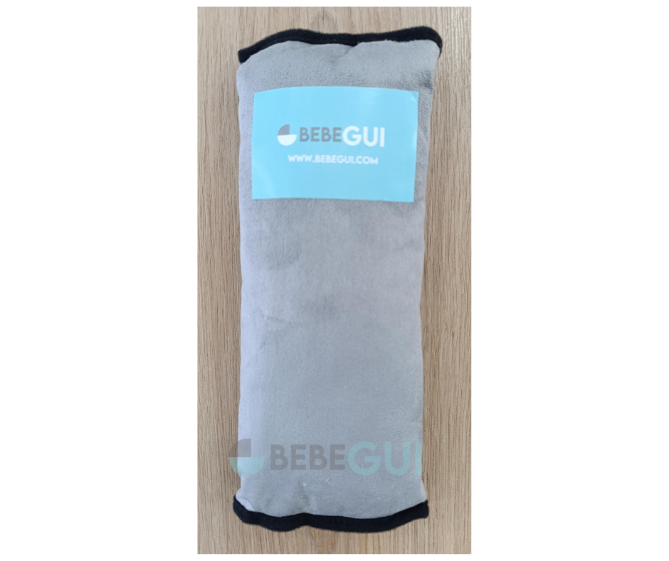 Seat belt protector for group 2/3 car seats