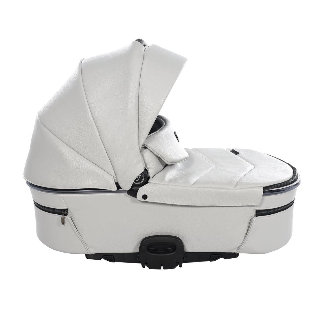 Junama - Air Premium - White/Silver - Bebegui - Cadeiras Auto e Carrinhos