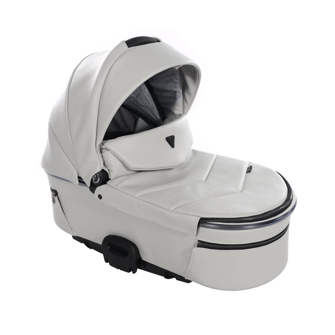 Junama - Air Premium - White/Silver - Bebegui - Cadeiras Auto e Carrinhos