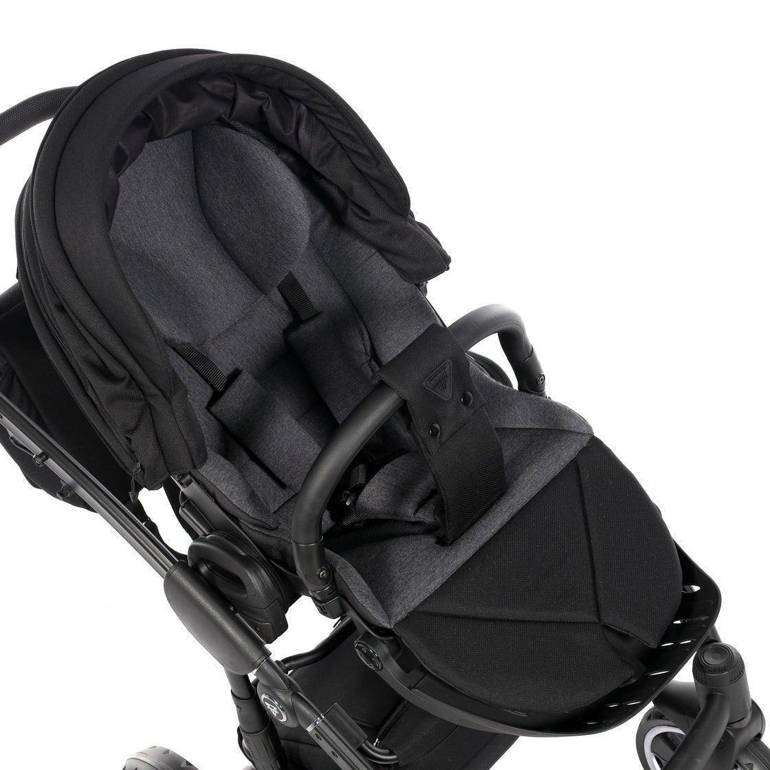 Junama - Diamond - Black 2x1 - Bebegui - Cadeiras Auto e Carrinhos