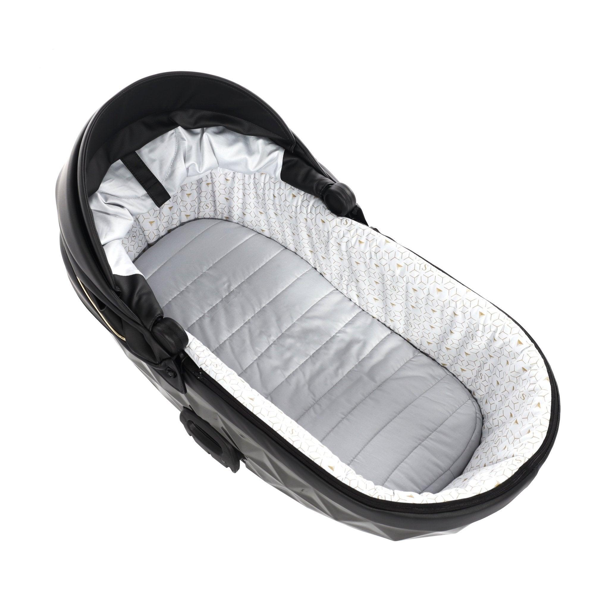Junama - S Class - Black 2x1 - Bebegui - Cadeiras Auto e Carrinhos